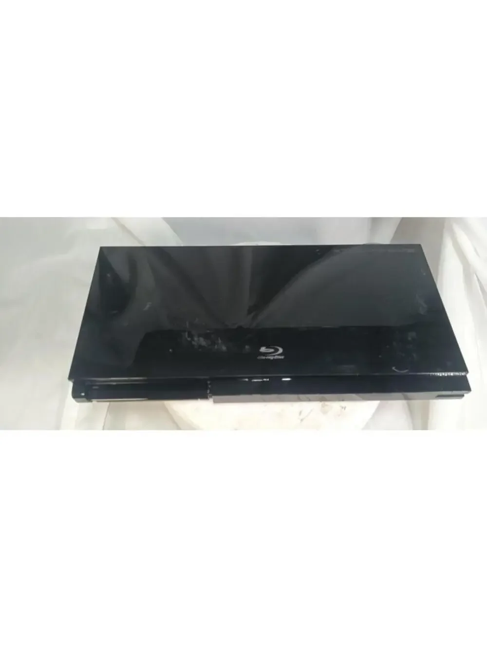 Samsung BD-D5700 Blu-Ray Disc DVD Player Smart WiFi HDMI